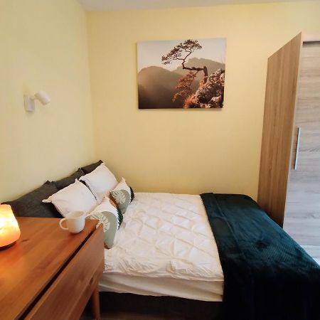 Yellow Apartment Величка Экстерьер фото